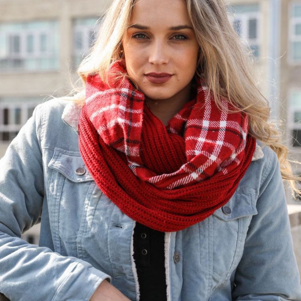 Plaid Ribbed Knit Infinity Scarf - Picture 4 of 4